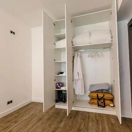 Silver Mountain B21 Pine Woods Apartment *